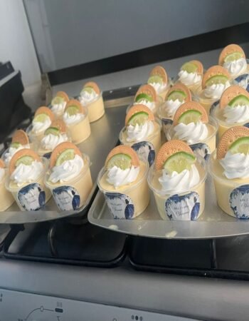 Pasteles y postres Julissa