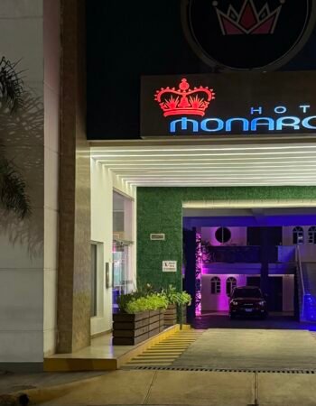 Hotel Monarca