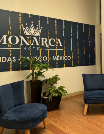 Hotel Monarca